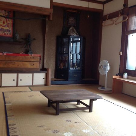 Buddha Guest House Tanabe Exterior photo